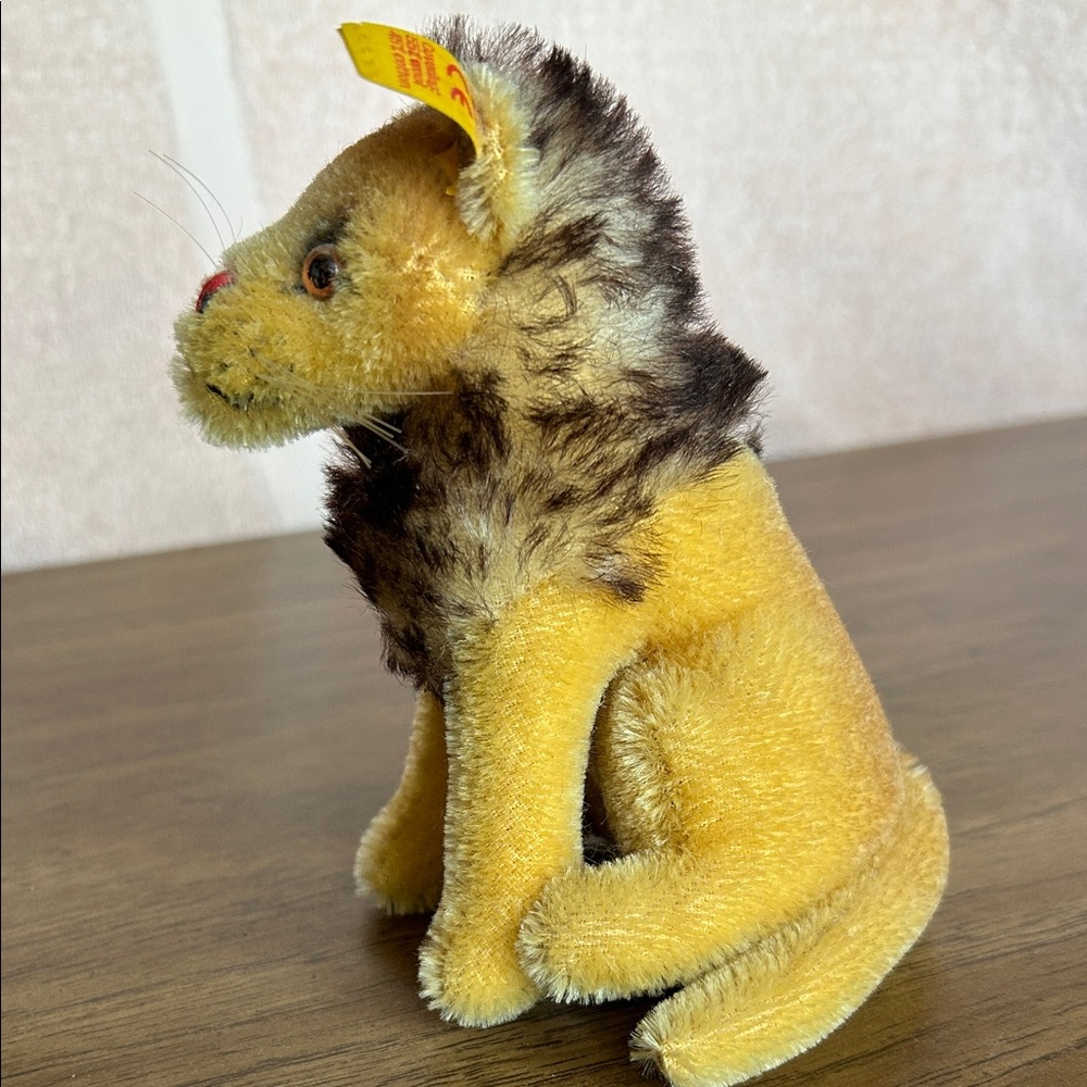 Steiff Plush Leo Lion Collectibles - Picture 3 of 7